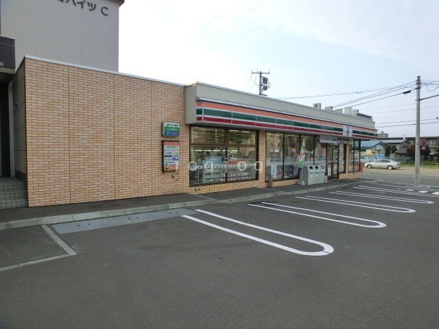 コンビニ　セブンイレブン札幌平和店（コンビニ）まで236m