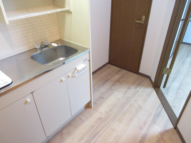 居室・リビング　キッチンスペース