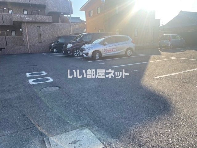 【ピディエスTAMAGAKIの駐車場】