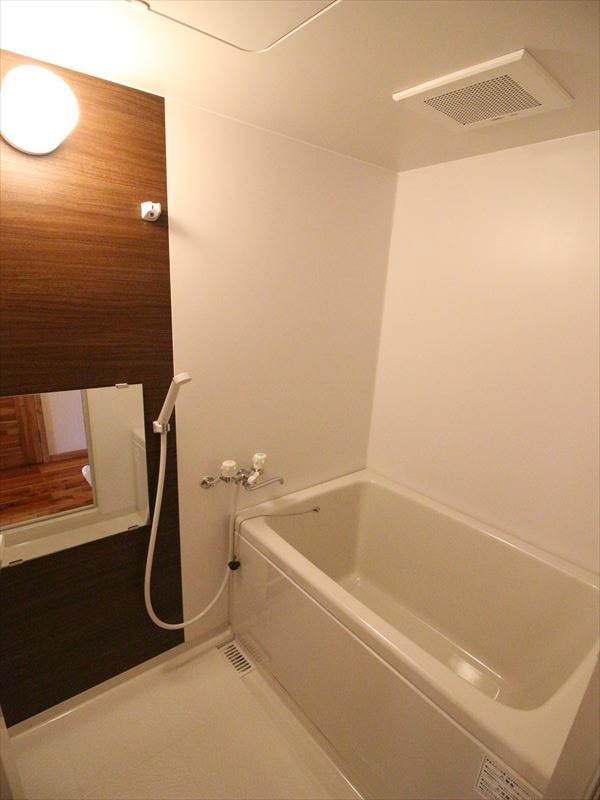 バス・シャワールーム　バス（写真は別室）