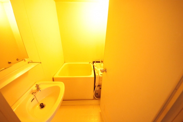 バス・シャワールーム　同型タイプ