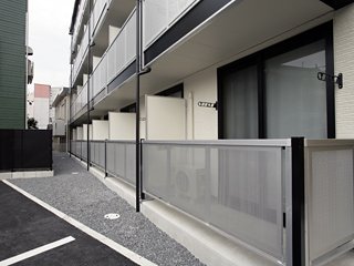 【北九州市小倉北区片野のマンションのバルコニー】