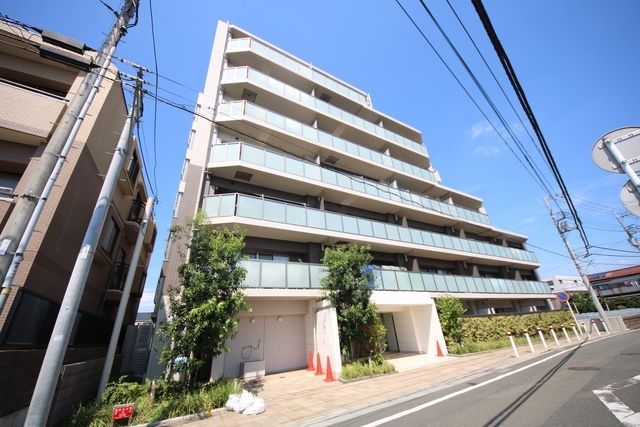 相模原市南区上鶴間本町のマンションの建物外観