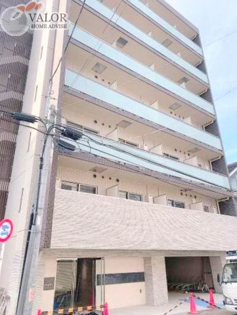 横浜市南区東蒔田町のマンションの建物外観