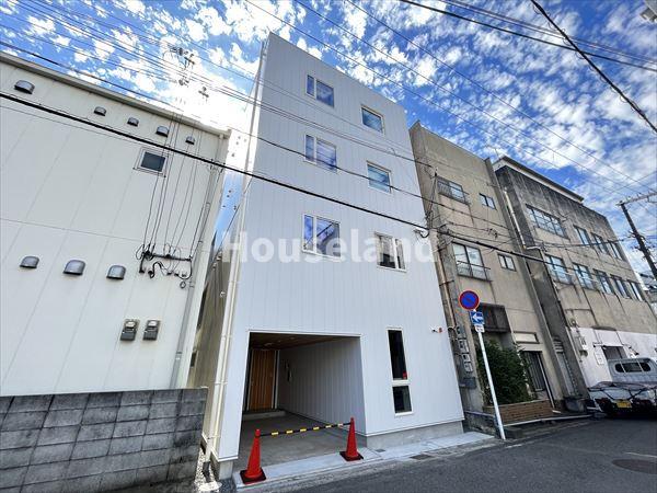 【友田町ビルヂングの建物外観】