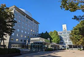 大学・短大　私立神奈川大学（大学・短大）まで1018m