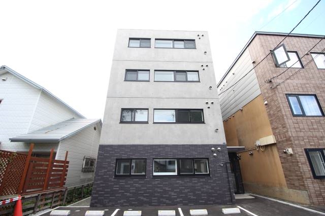 Grandee東札幌の外観