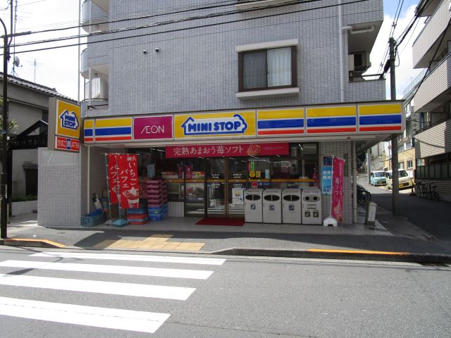 コンビニ　ミニストップ（コンビニ）まで320m