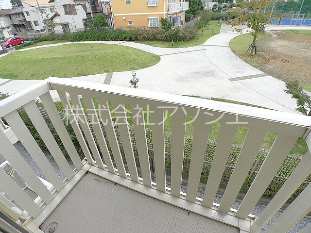 バルコニー　バルコニー