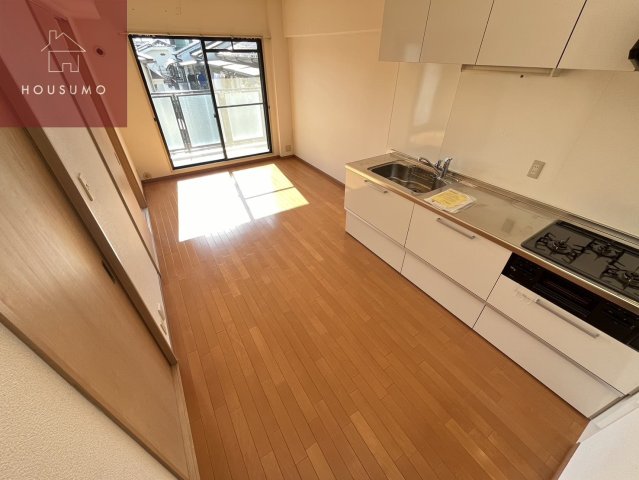 居室・リビング　居間です