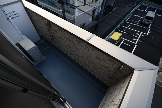 バルコニー　バルコニー