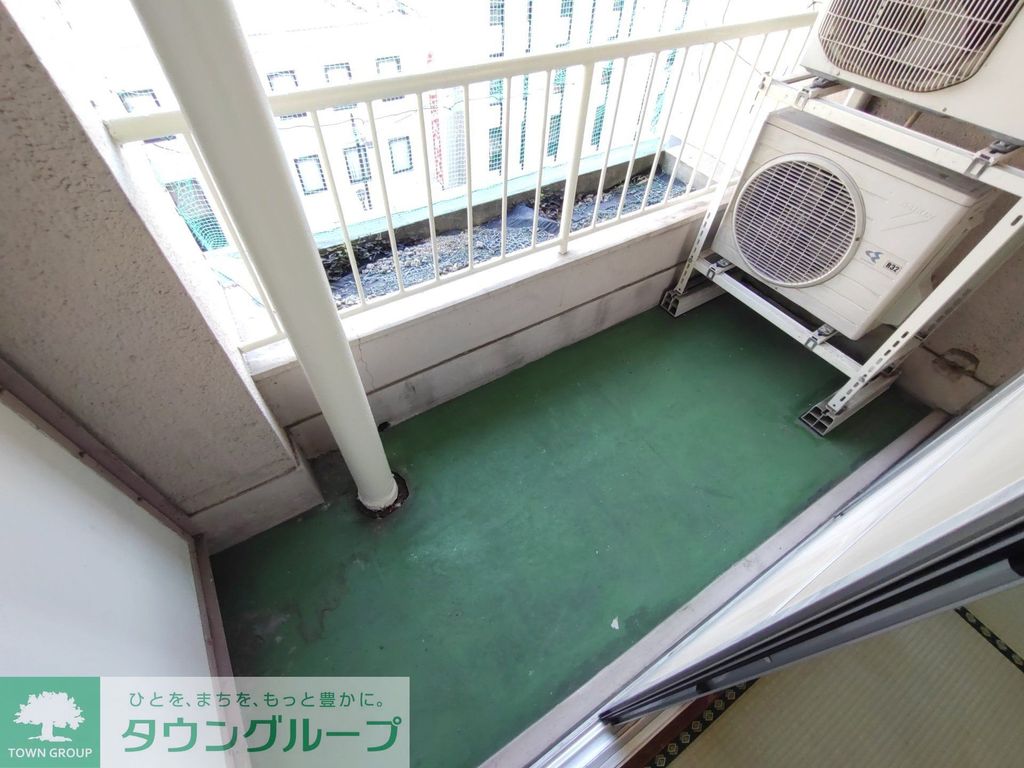 バルコニー　バルコニー