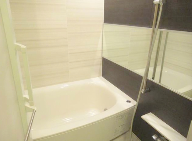 バス・シャワールーム　ARTESSIMO　GLANZ