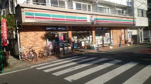 コンビニ　セブンイレブン 油面店（コンビニ）まで380m