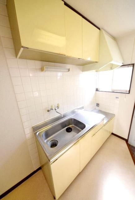 キッチン　★ガスコンロ2口設置可能★