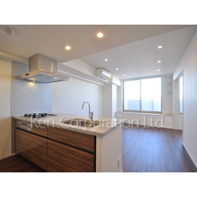 居室・リビング　同タイプ15階のお部屋を撮影。仕様が異なることがあります。