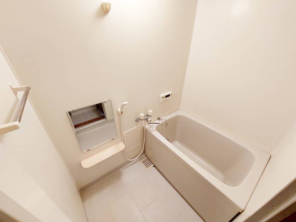 バス・シャワールーム　浴室