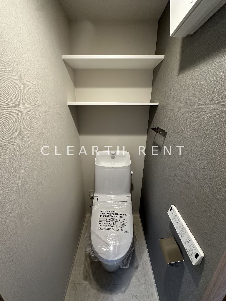 トイレ　同タイプ別住戸写真となります。現況と異なる場合がございます。