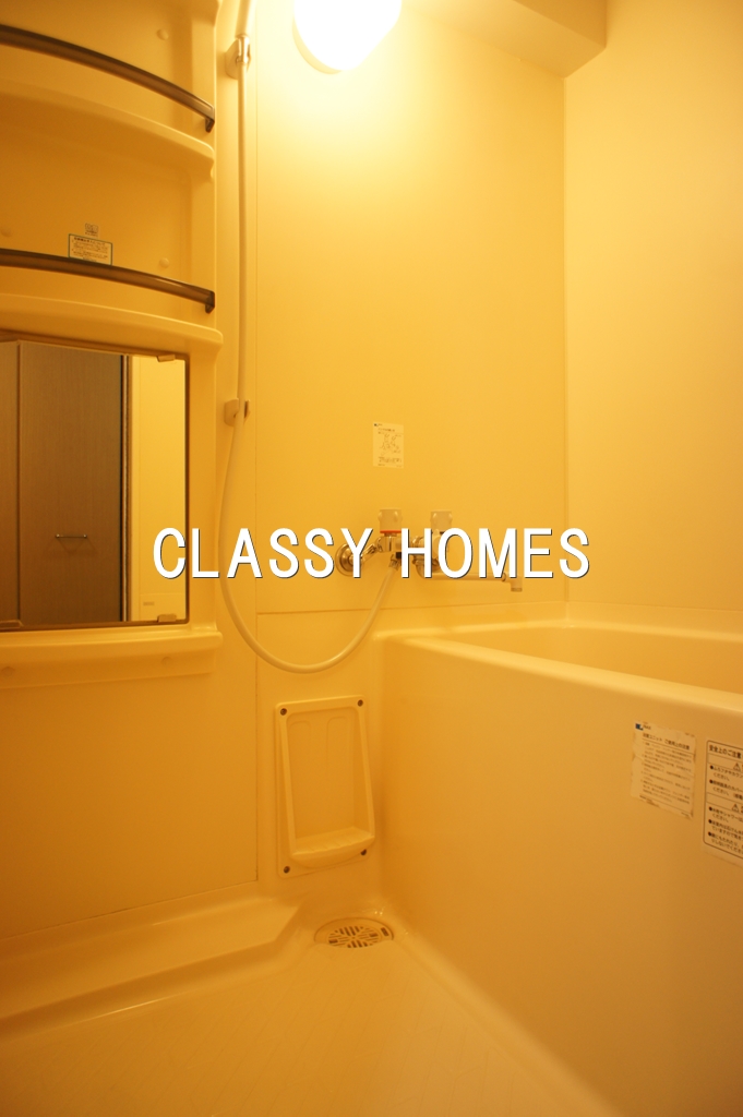 バス・シャワールーム　2004年竣工　コーストワン：バス