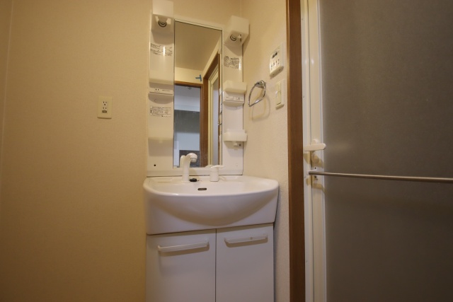 洗面設備　※別室の参考写真の為、現況優先です。