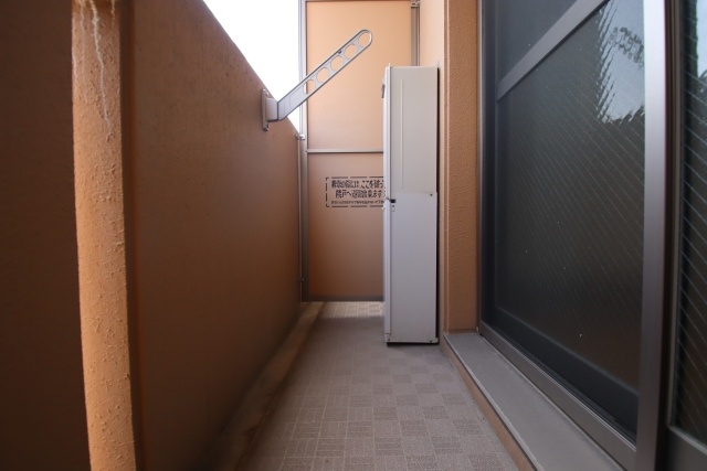 バルコニー　※別室の参考写真の為、現況優先です。