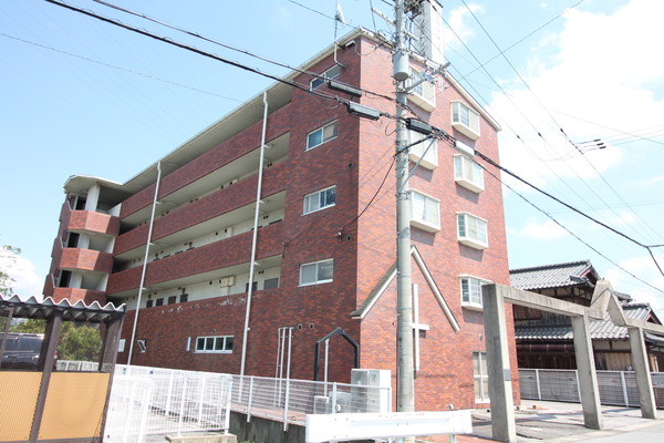 建物外観　マンションタイプ