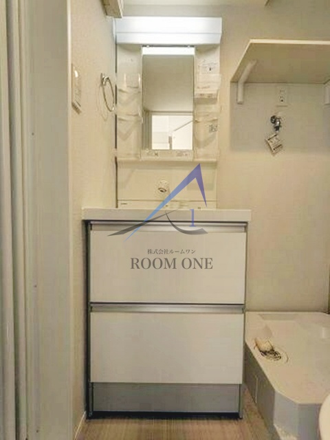 洗面設備　洗面台です。