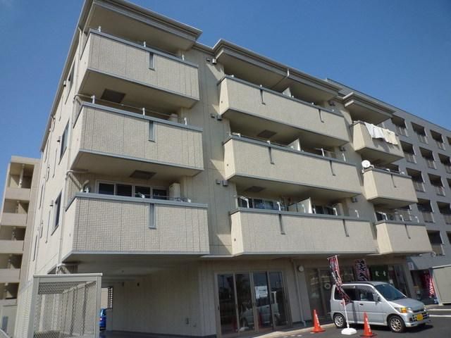 建物外観　２００９年築　駅徒歩７分