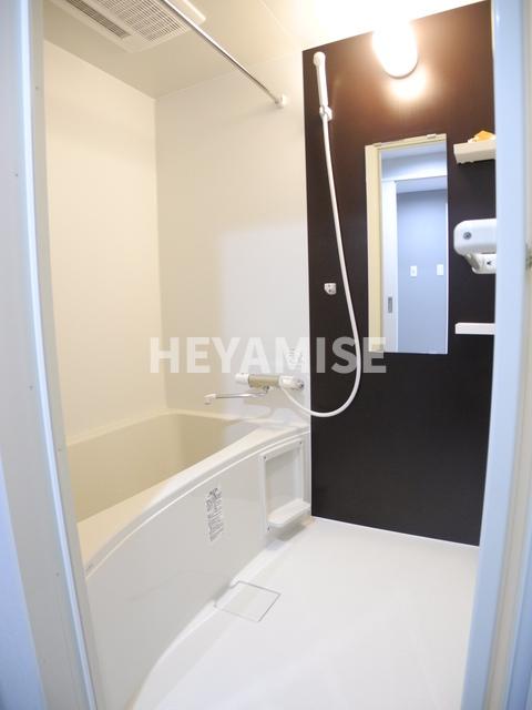 バス・シャワールーム　※同間取りの別の階のお部屋の画像です※