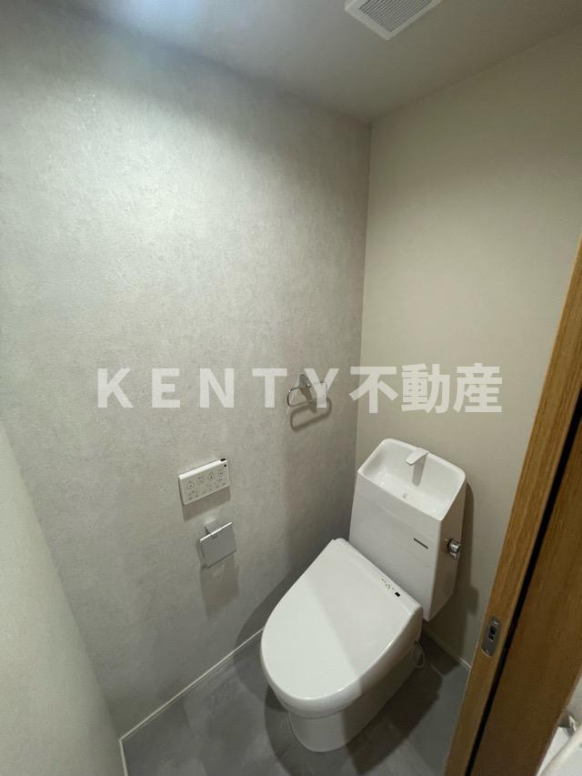 トイレ　トイレもきれいです