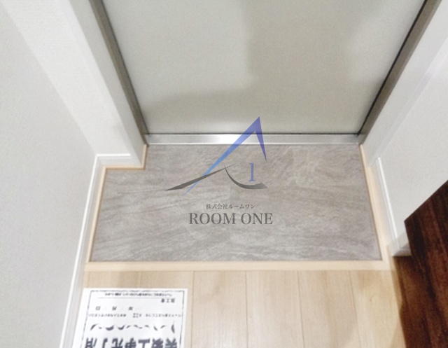 玄関　玄関です。