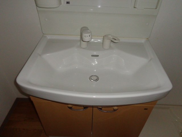 洗面設備　洗髪洗面化粧台