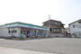 コンビニ　ファミリーマート山形成沢団地店（コンビニ）まで336m