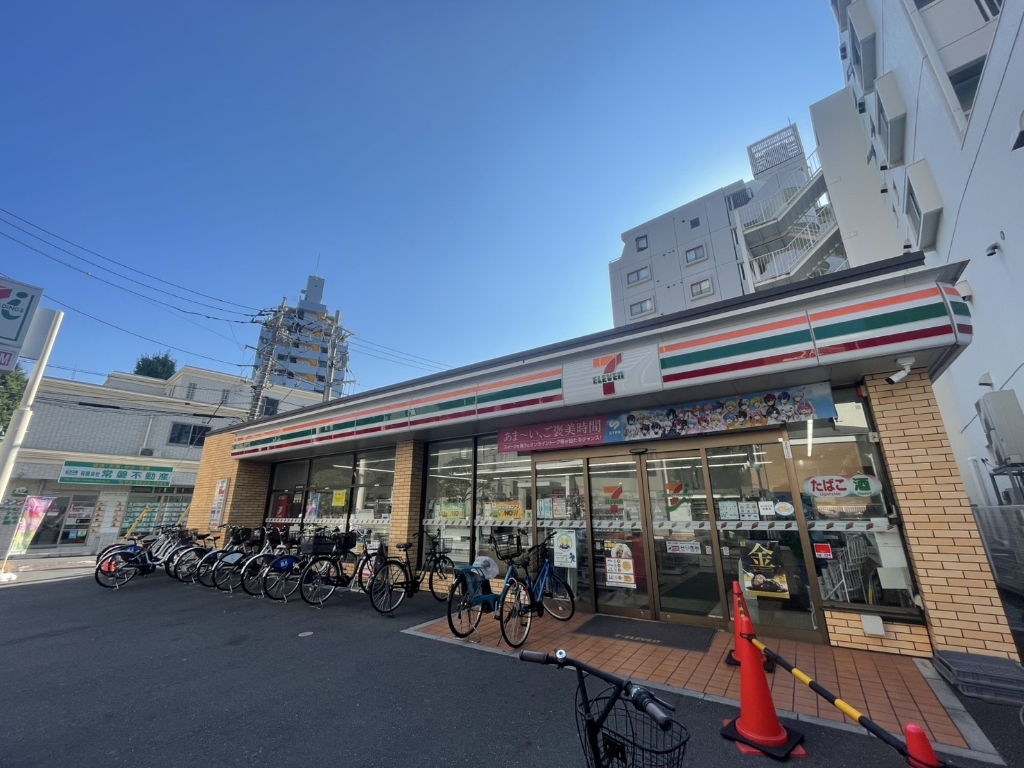 コンビニ　セブンイレブン 足立綾瀬2丁目店（コンビニ）まで270m