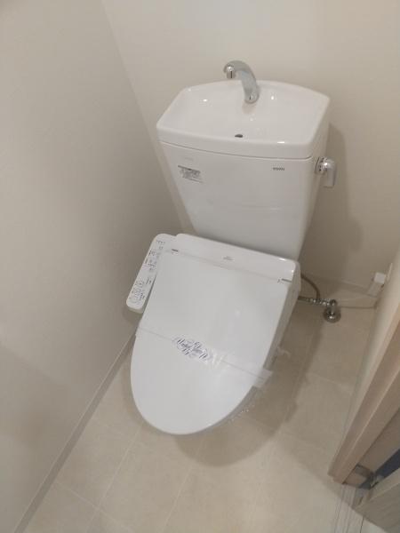 スプランディッド難波IIIのトイレ写真