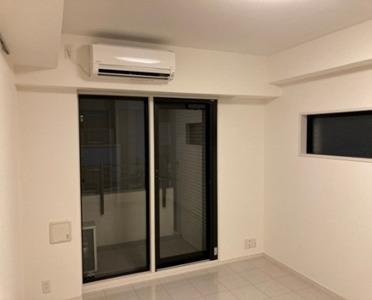 居室・リビング　☆明るい洋室☆