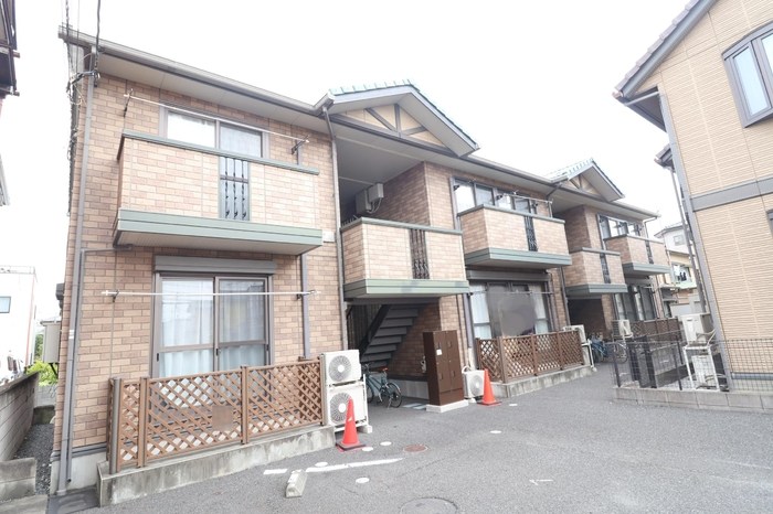 建物外観　パル・ファミールのご紹介は住まいの窓口アソシエにお任せ下さい