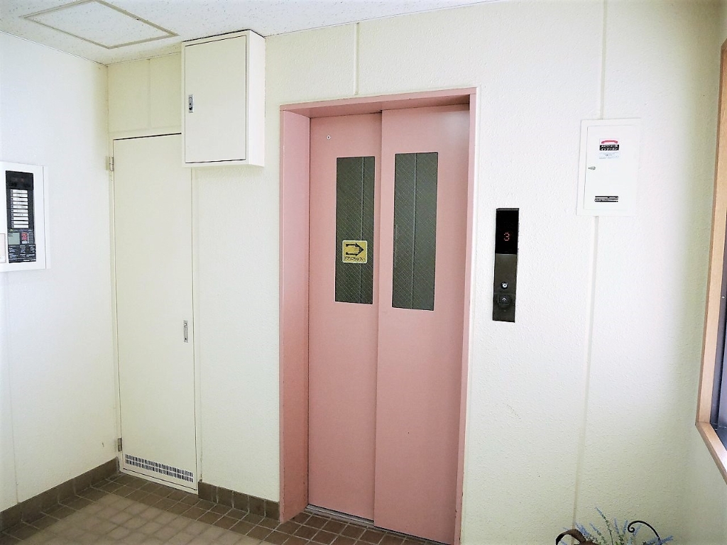 木下マンションの外観写真
