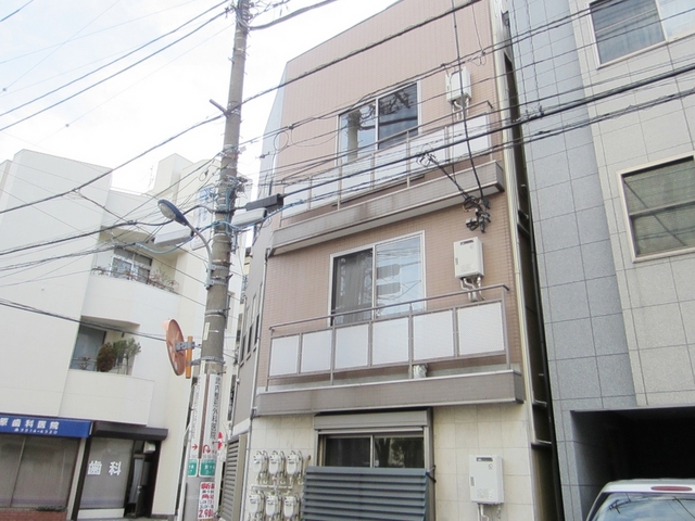 エントランス　２線２駅利用可能の立地です！