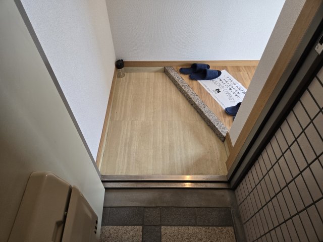 玄関　アーバンフラッツ新栄
