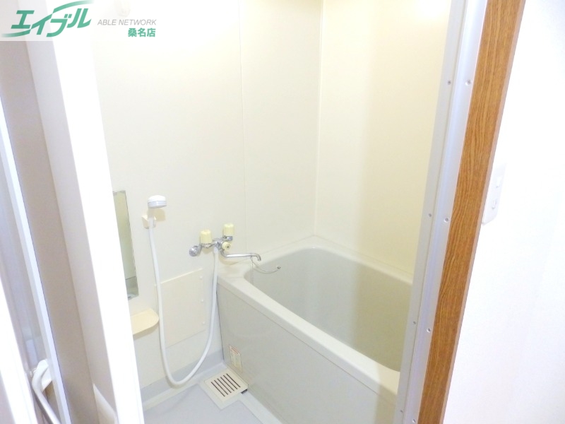 バス・シャワールーム　別部屋参考写真です