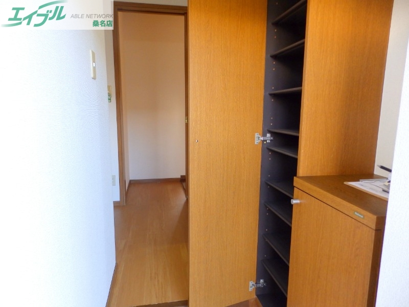 収納　別部屋参考写真です