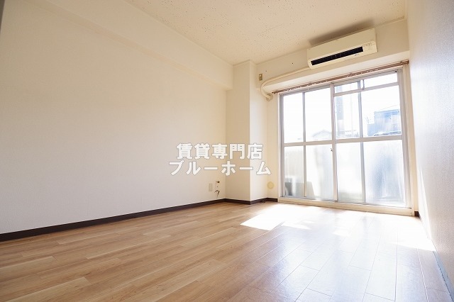 その他部屋・スペース　6帖の洋室です！