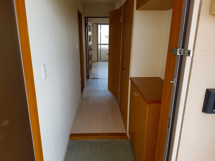 玄関　参考写真