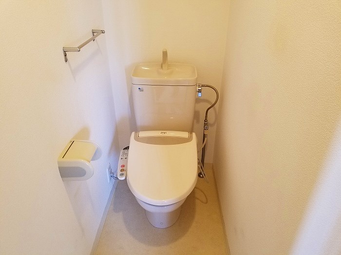 トイレ　参考写真