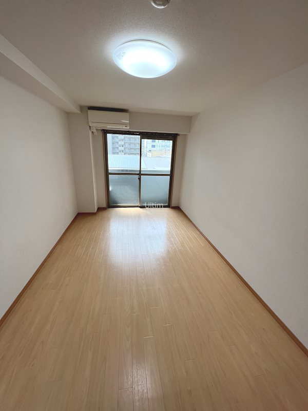 居室・リビング　※同タイプの他のお部屋です