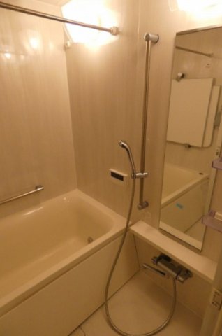 バス・シャワールーム　バス※別部屋参考写真