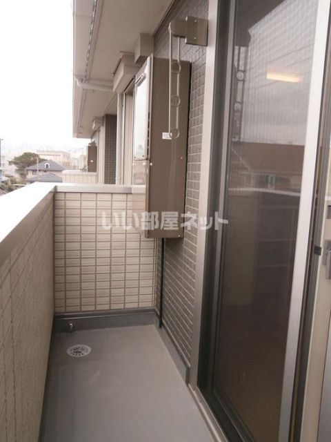 妙高はねうまライン 高田駅 徒歩26分 3階建 築10年の内装写真