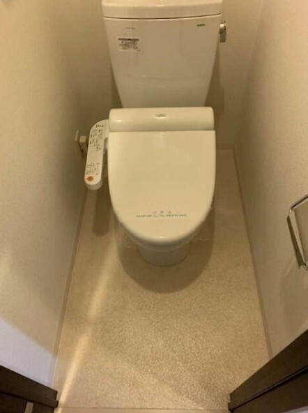 トイレ　参考写真