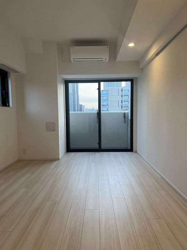 居室・リビング　使いやすい居間です
